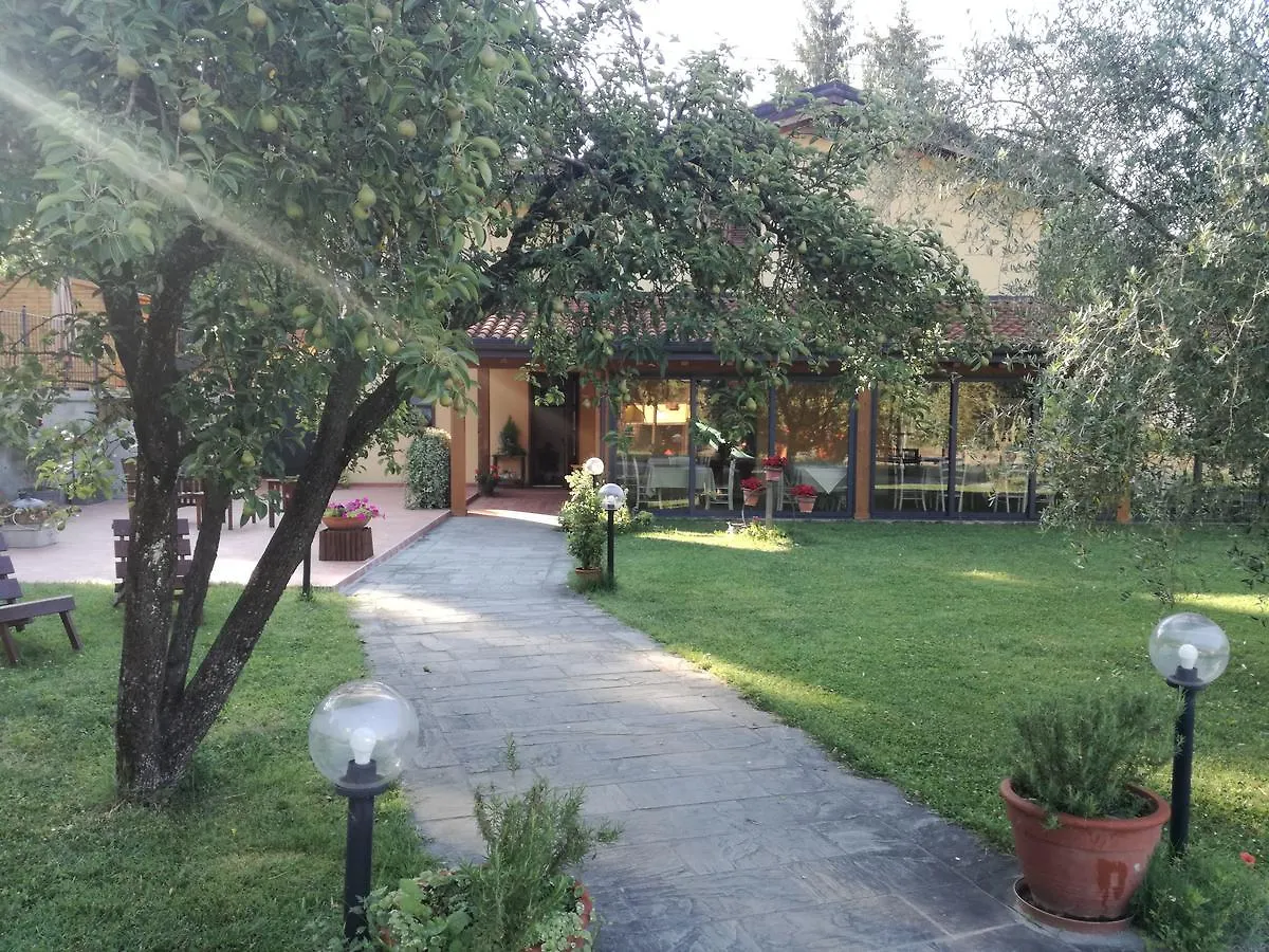 Фермерский дом Agriturismo Il Poderetto Licciana Nardi Италия